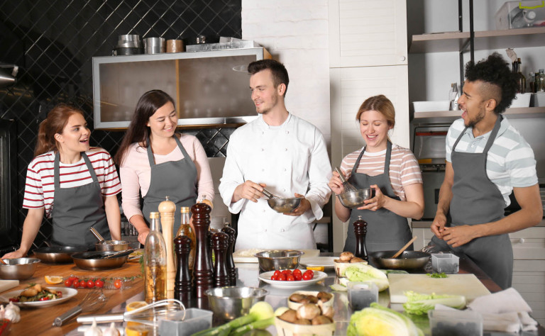 team cooking class