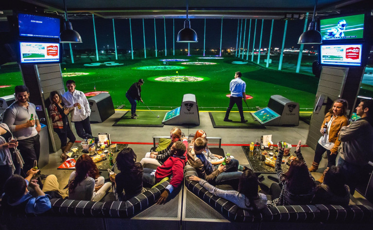01Topgolf3